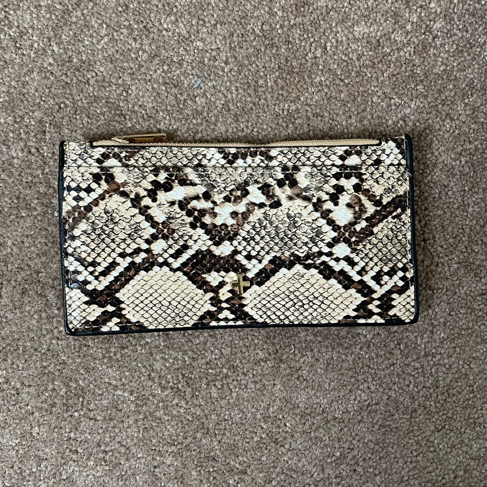 Princess polly wallet